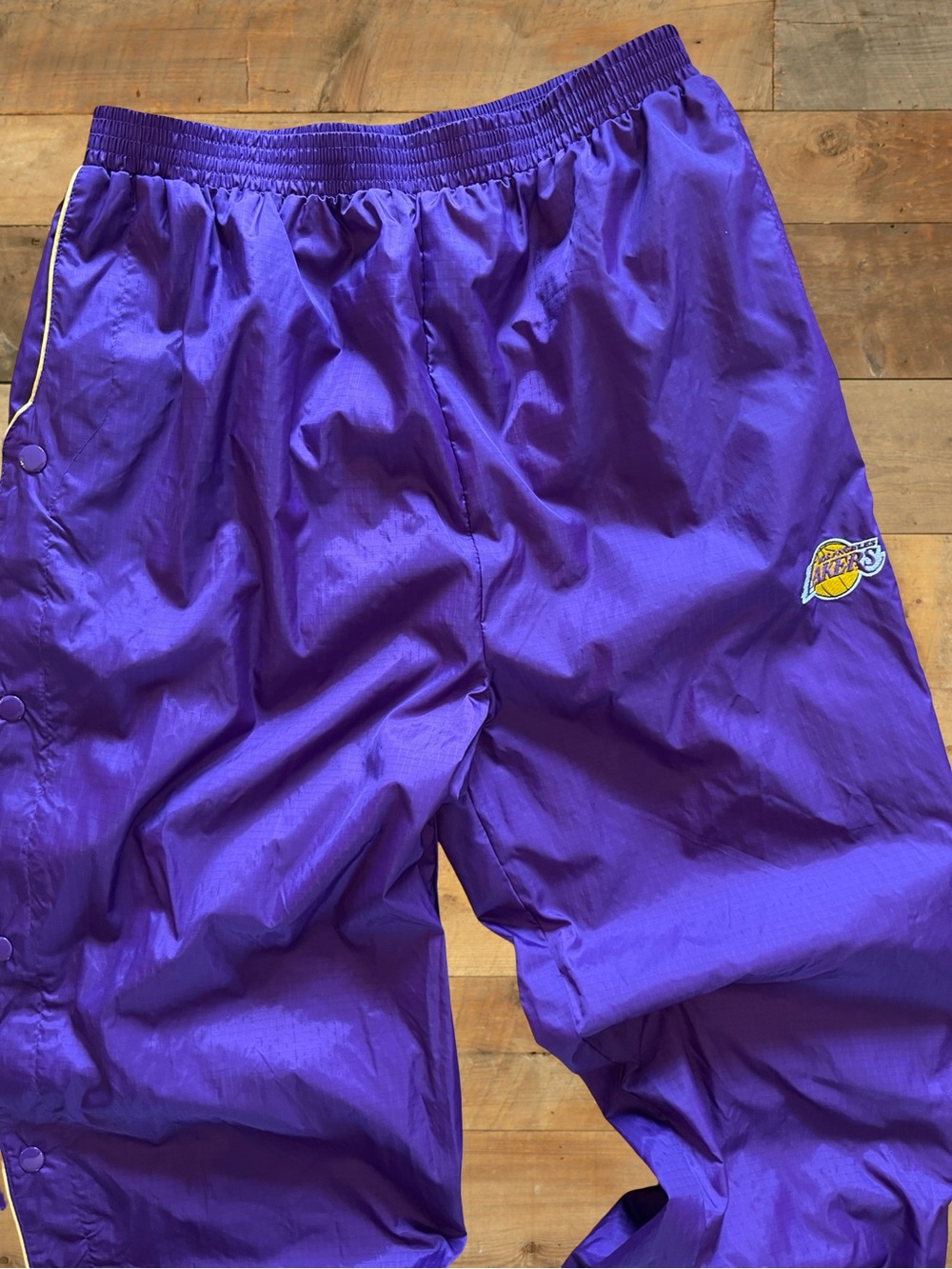 Vintage Los Angeles Lakers Tearaway Track Pants Adult S/Youth XL Official NBA